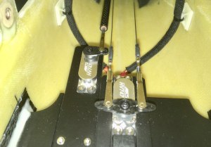 MKS HV747, 13.8kg.cm/7,2V